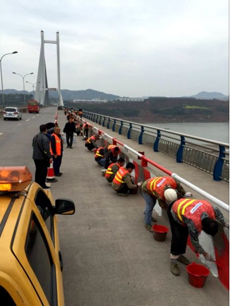反光漆一路默默無聞，卻護航90%以上的大橋