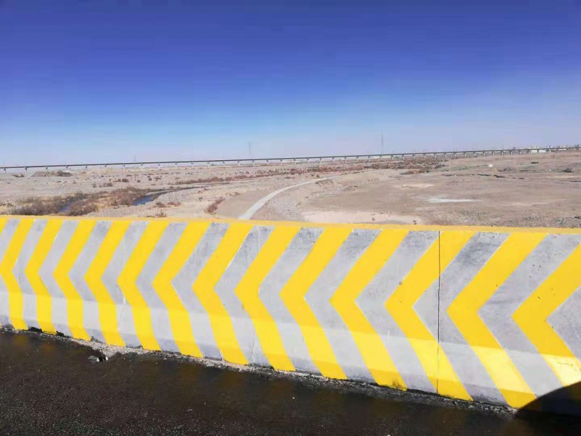 東莞匯勝化工教您如何進行高質量的反光油漆噴涂