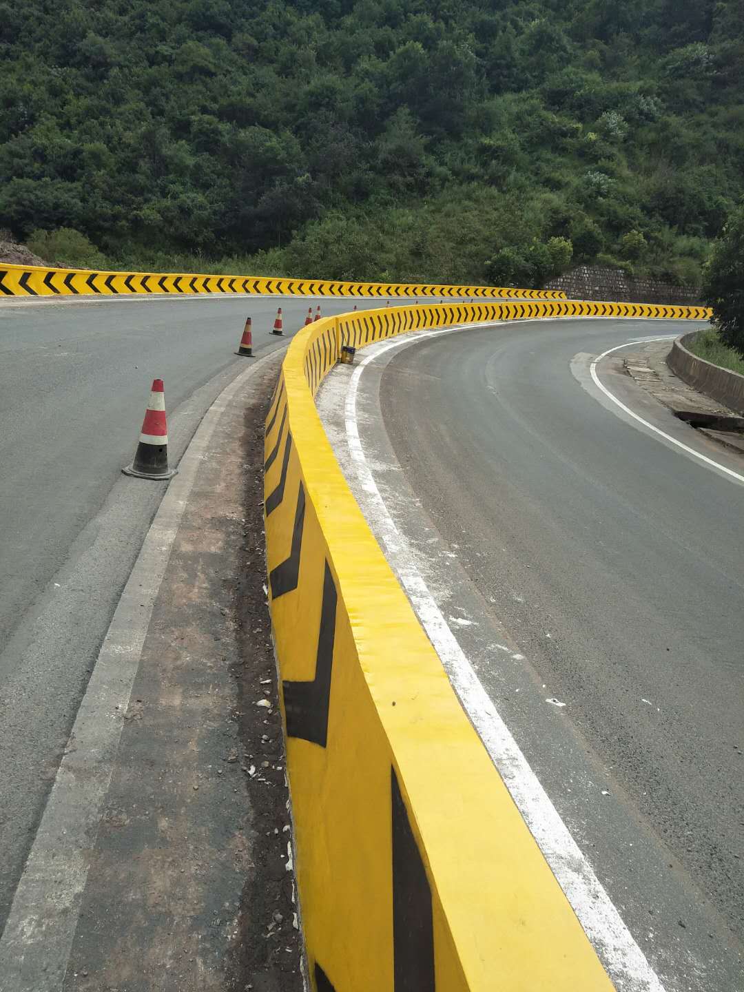 警示反光油漆的環(huán)保節(jié)能之路漫漫