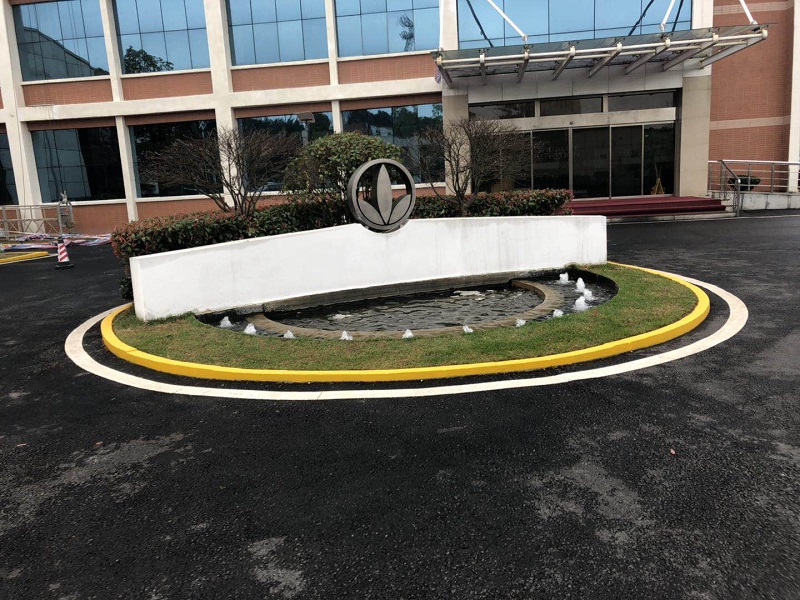 馬路警示反光油漆為什么不能在雨天施工？