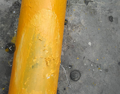 金屬欄桿反光油漆脫皮開裂原因？