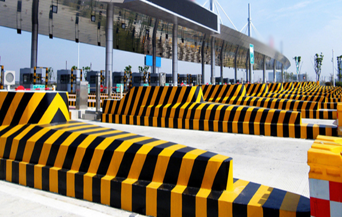 要怎么選擇高速收費站反光漆