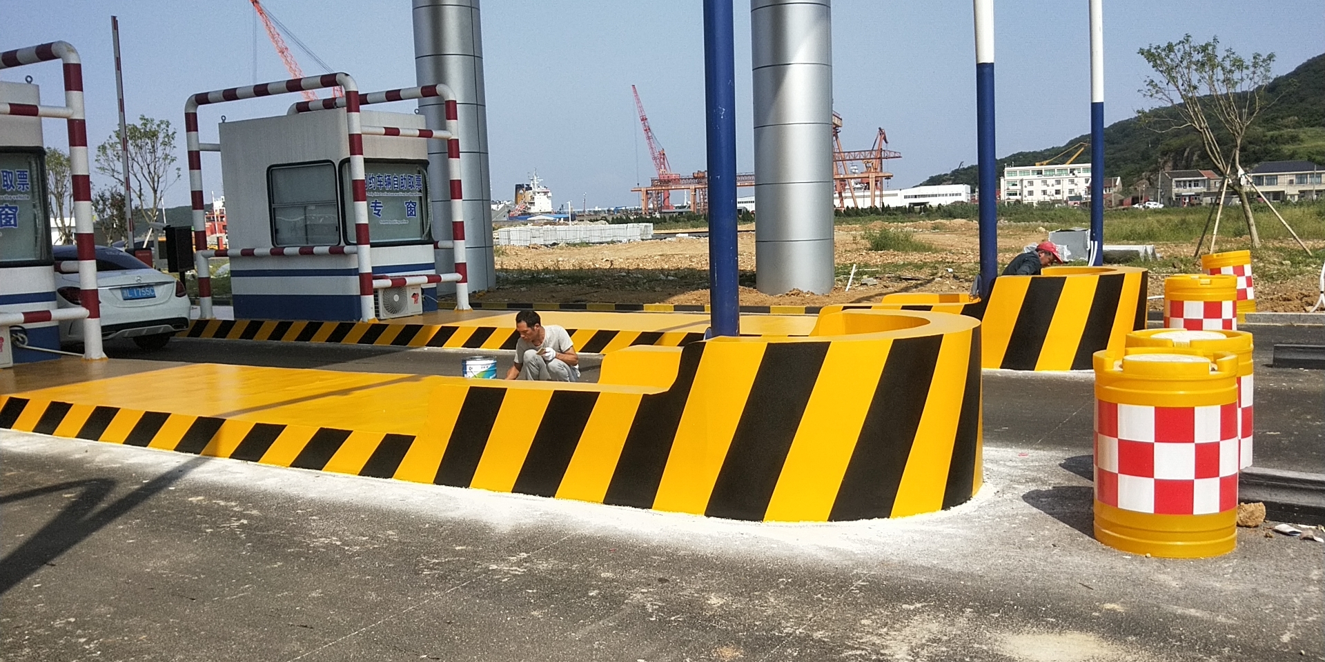 廣東韶關道路工程為什么會選擇會勝漆