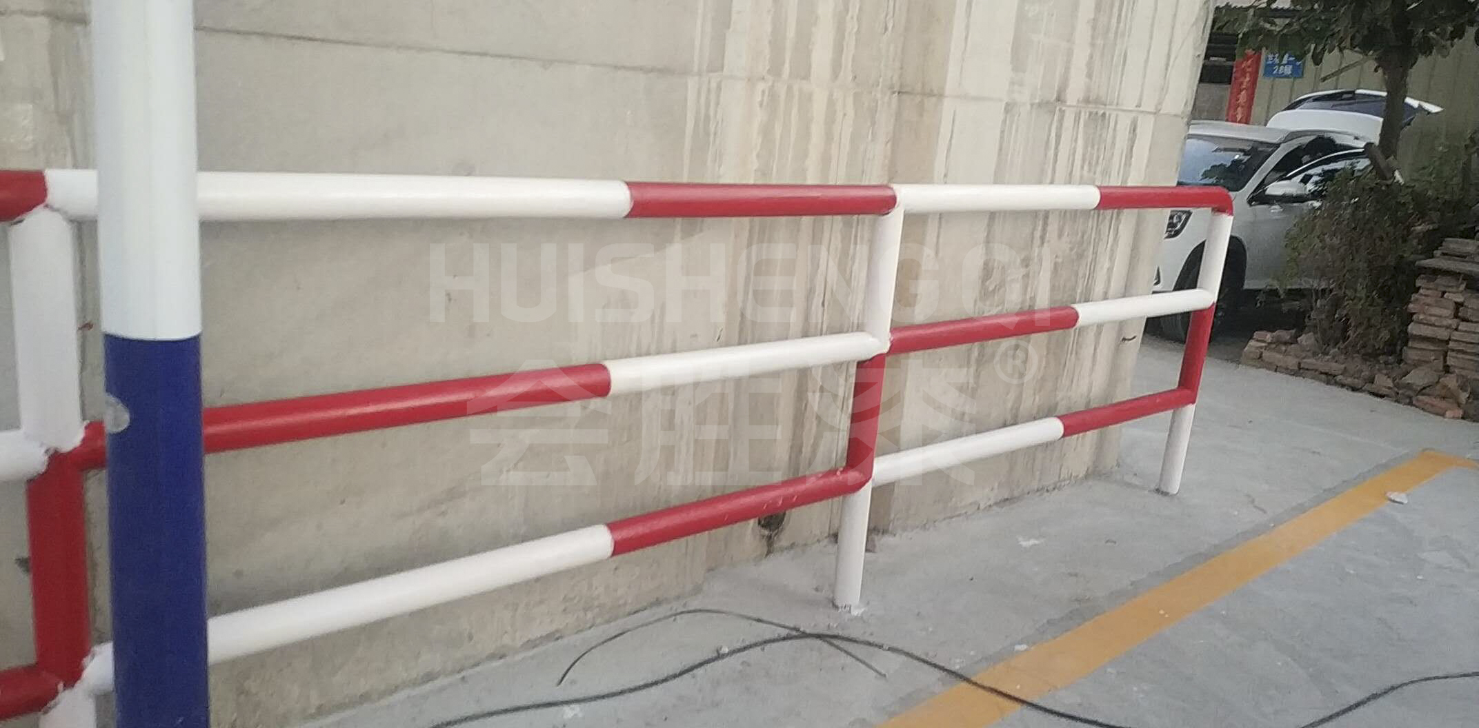 道路反光警示漆在施工時對環(huán)境有什么要求？