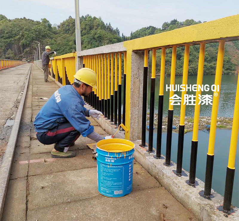 抗堿封閉底漆和膩?zhàn)臃勰膫€先用？