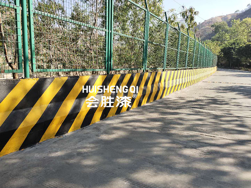 立面標志反光漆可以用在地面上嗎