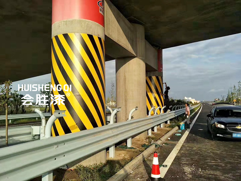 高強(qiáng)度反光漆操作簡單