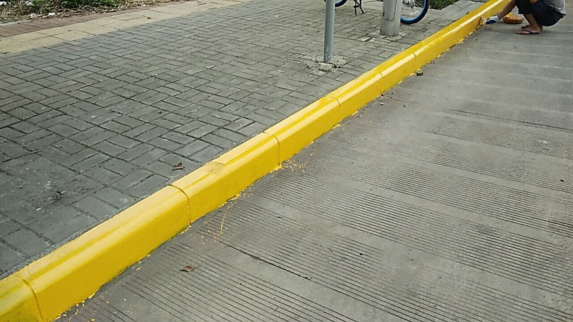 公路反光漆價格 公路反光漆價格