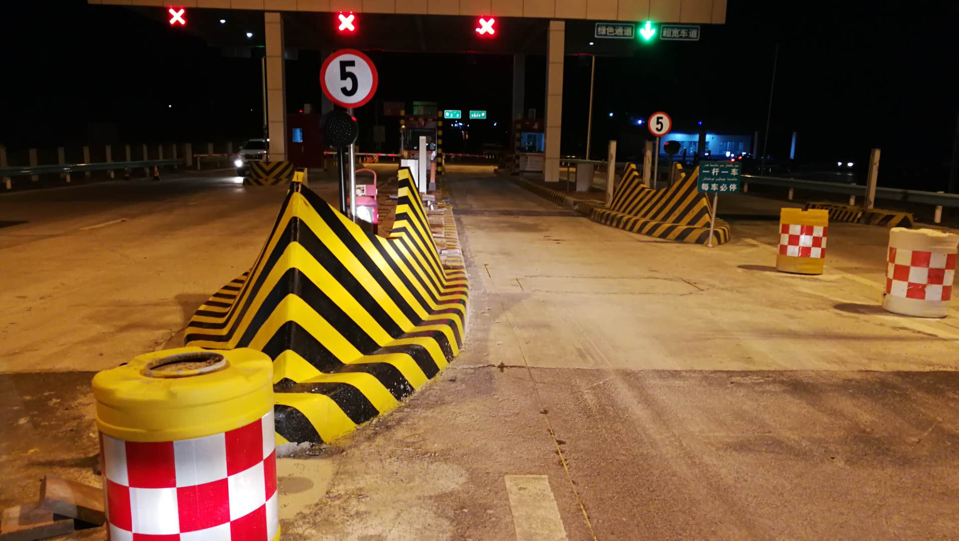 高速收費(fèi)站反光漆 高速收費(fèi)站反光漆