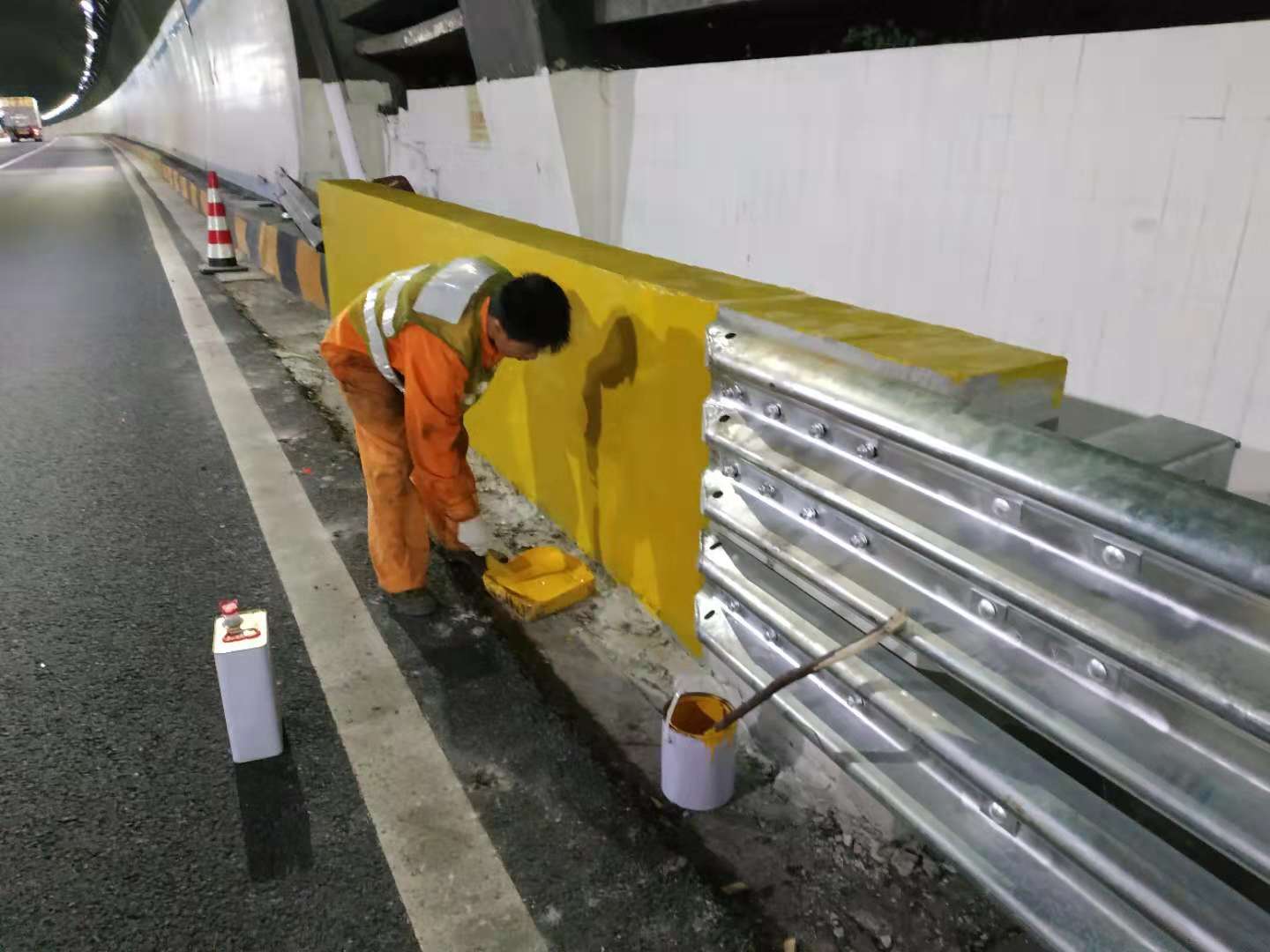 道路防護反光漆 道路防護反光漆