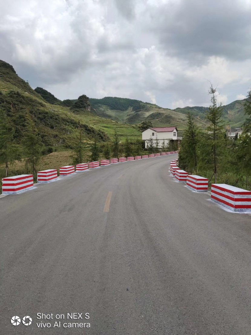 紅白警示反光漆 紅白警示反光漆